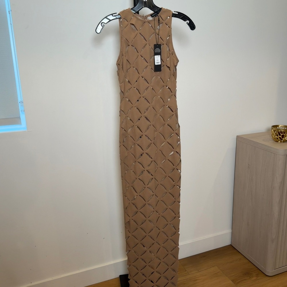 NWT Fashion Nova Twice Cut Out Maxi Dress Tan Cut Geometric Sleeveless Small - Picture 2 of 7